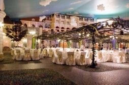 dinner_hall panorama_k